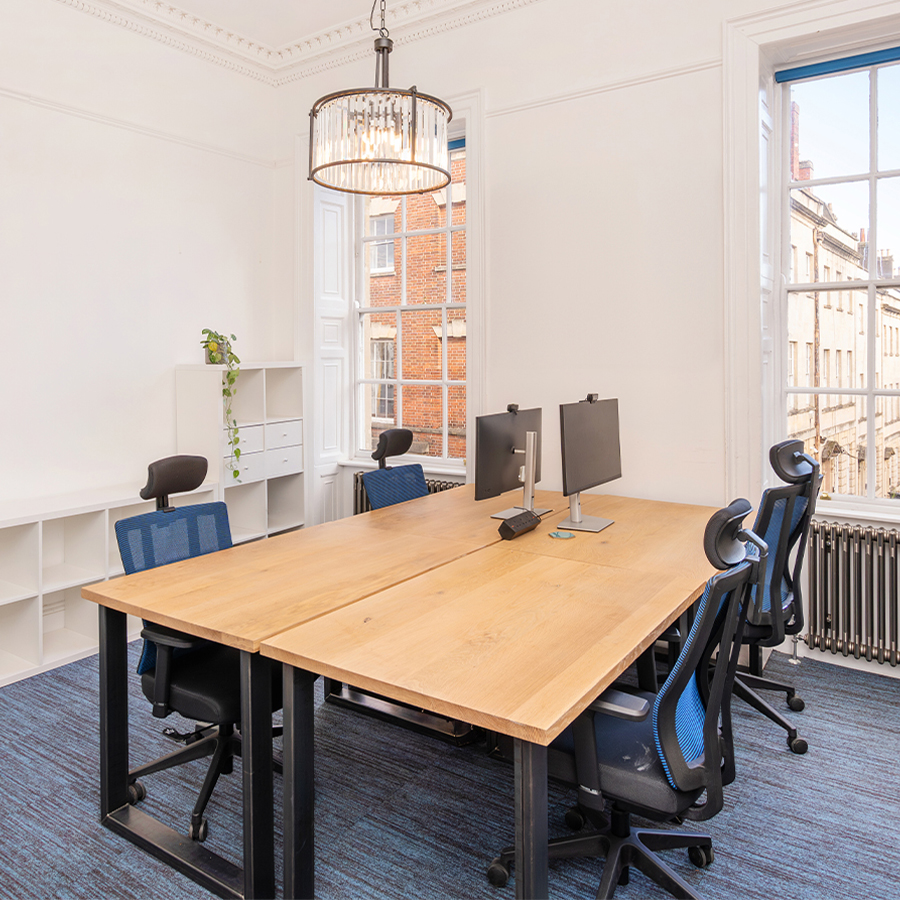 1 1 office 4